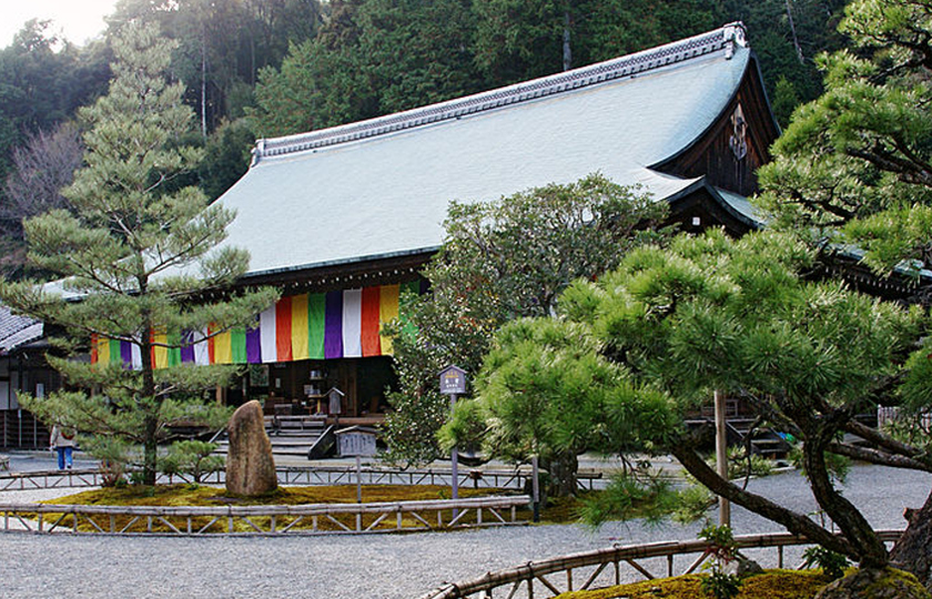 嵯峨・二尊院（にそんいん）